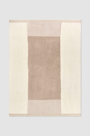 CozyChic® Cova Center Stripe Throw