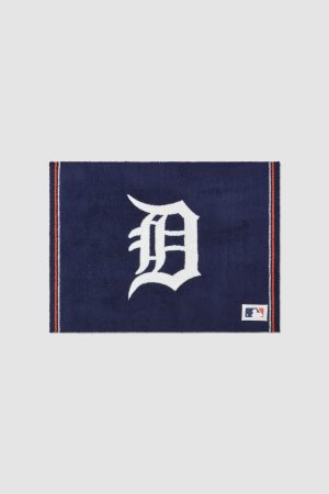 CozyChic® Detroit Tigers™ Stroller Blanket