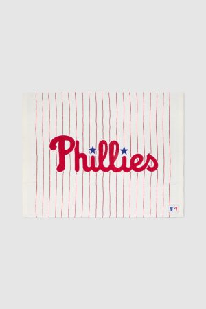 CozyChic® Phillies™ Throw